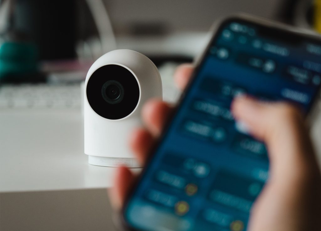 can home security cameras be hacked